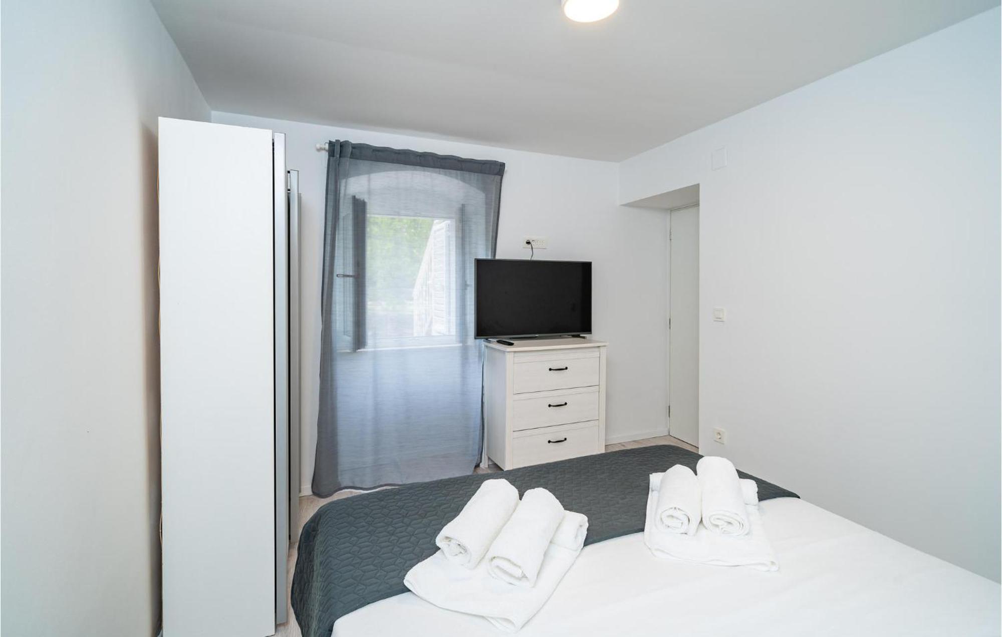 Nice Apartment In Dubrovnik With Kitchen Zewnętrze zdjęcie