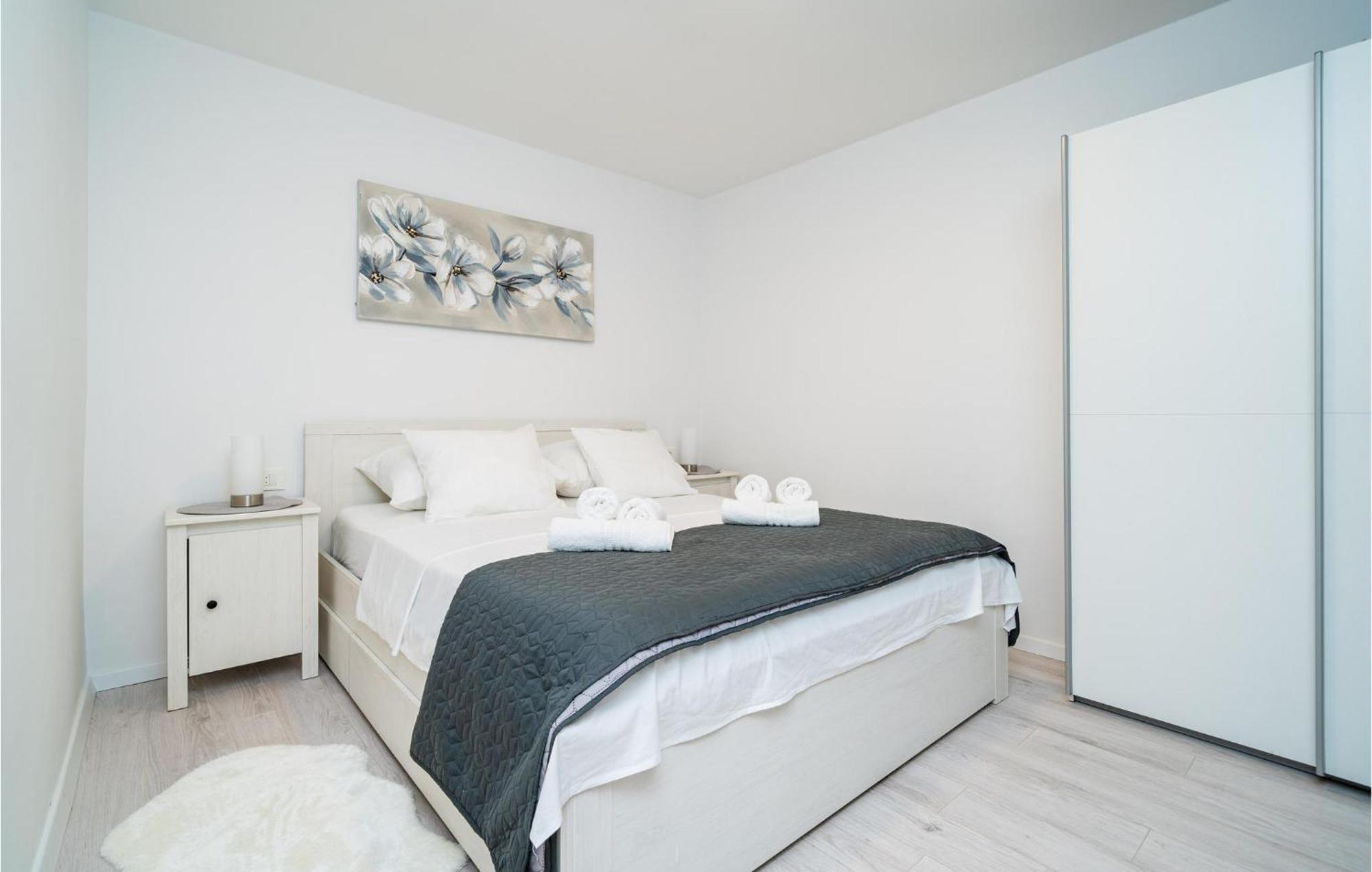 Nice Apartment In Dubrovnik With Kitchen Zewnętrze zdjęcie