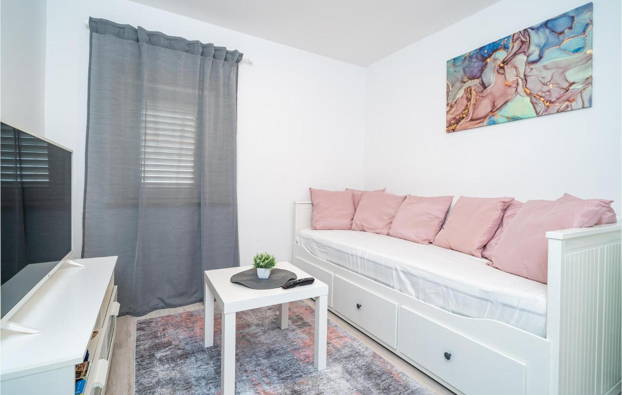 Nice Apartment In Dubrovnik With Kitchen Zewnętrze zdjęcie